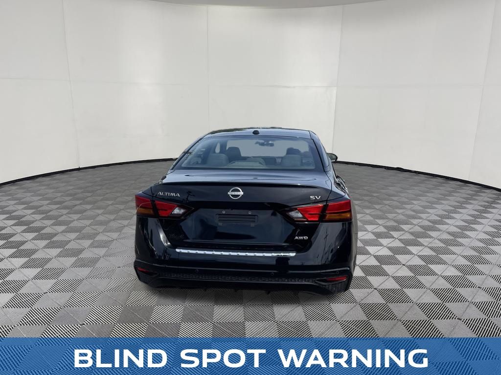 2023 Nissan Altima SV - Photo 6