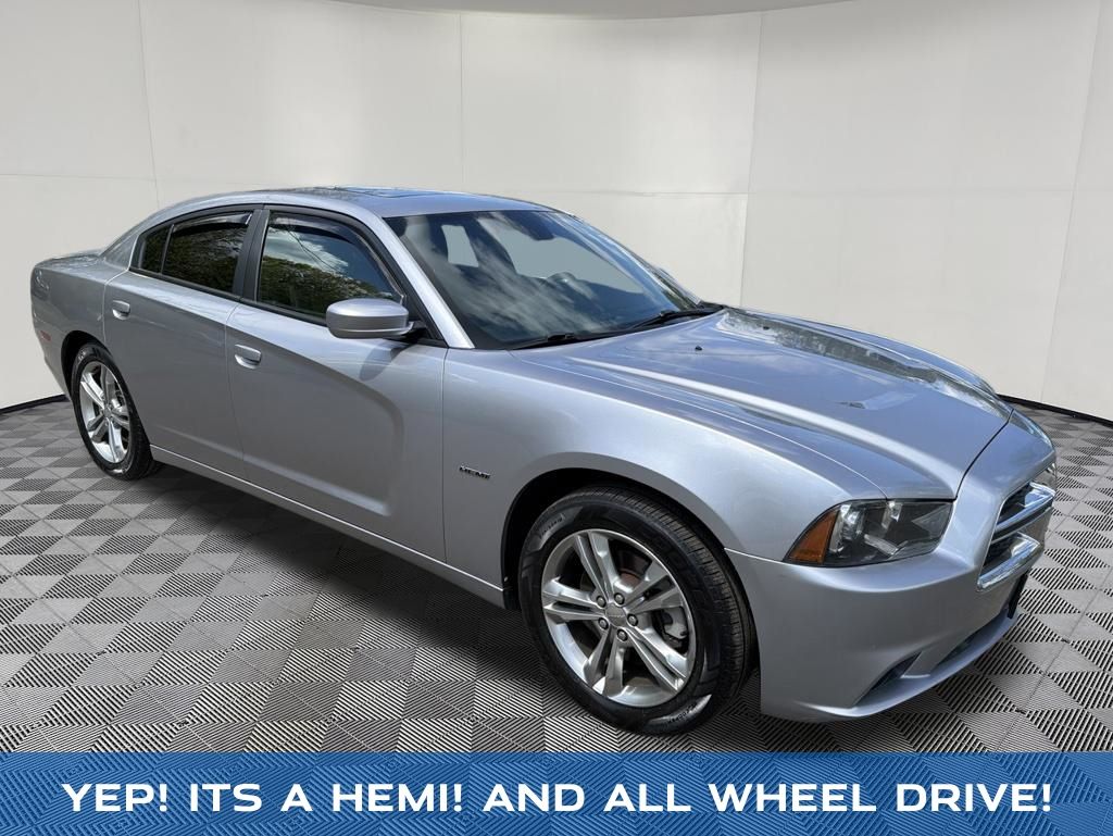 2014 Dodge Charger view 3