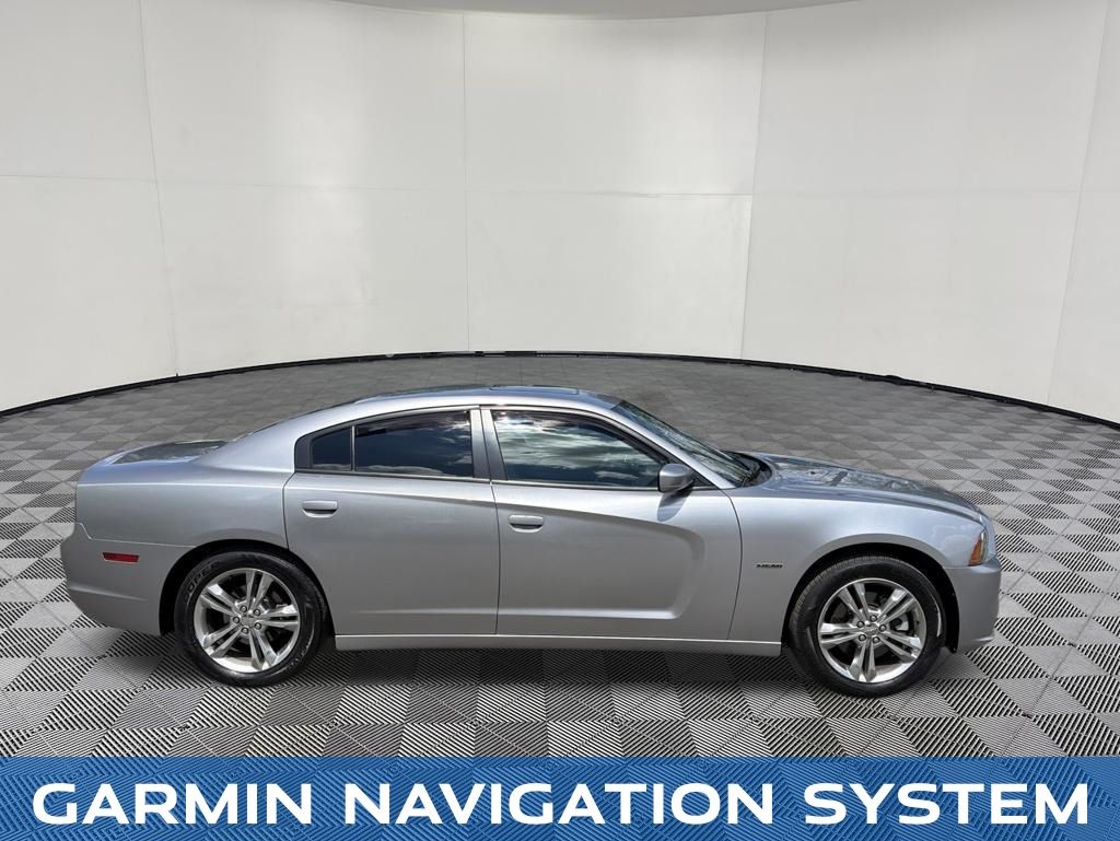 2014 Dodge Charger view 4