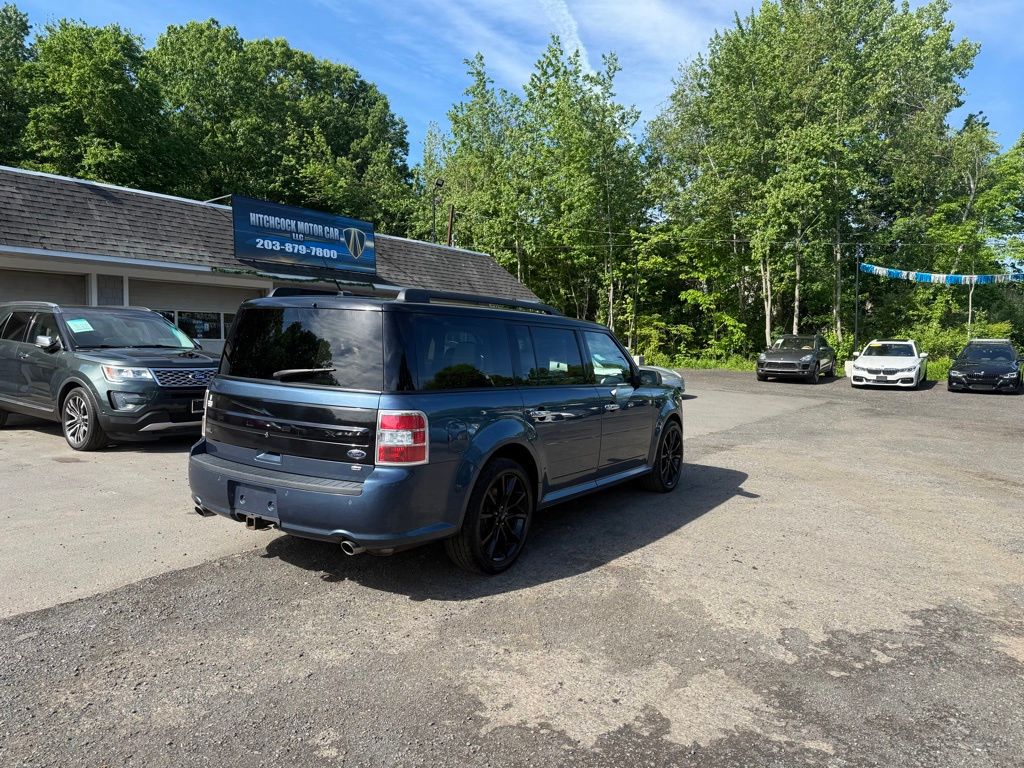2019 Ford Flex view 5