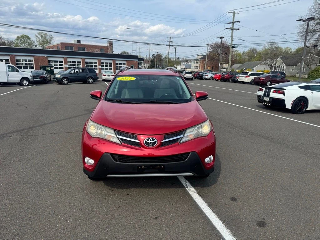 2013 Toyota RAV4 view 2