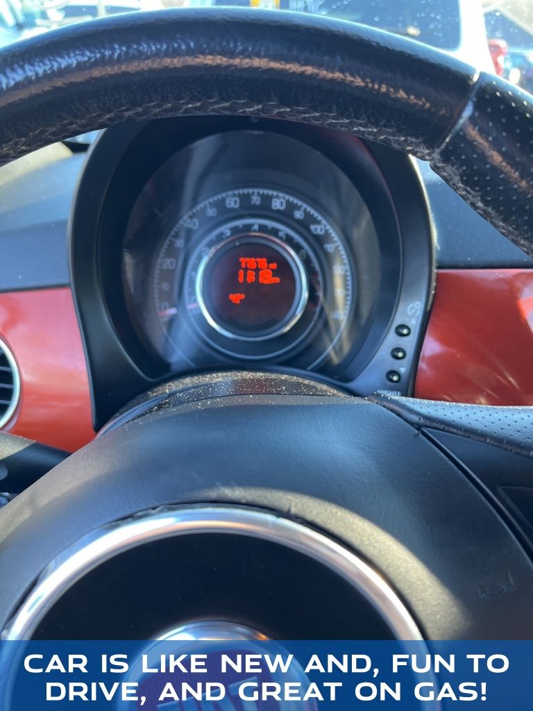 2013 Fiat 500 view 5