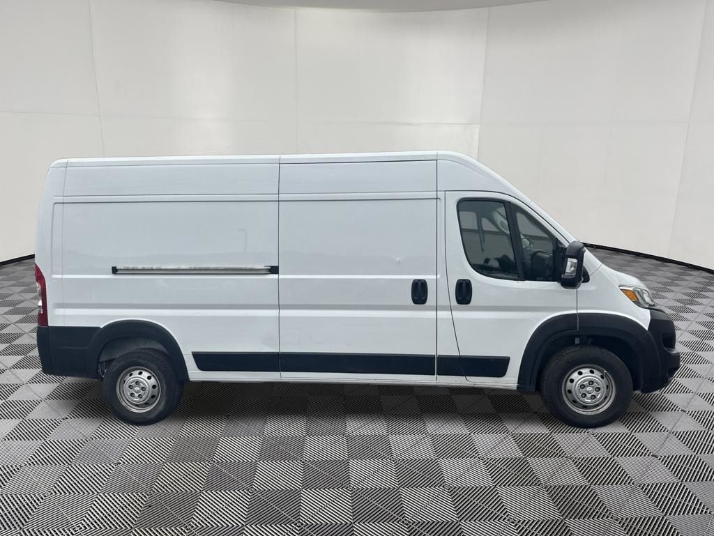 2023 Ram ProMaster 2500 view 3
