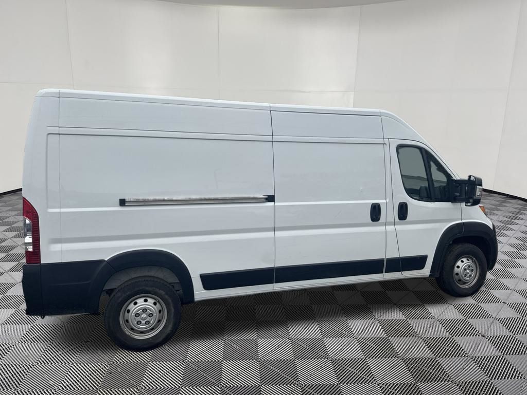2023 Ram ProMaster 2500 view 4