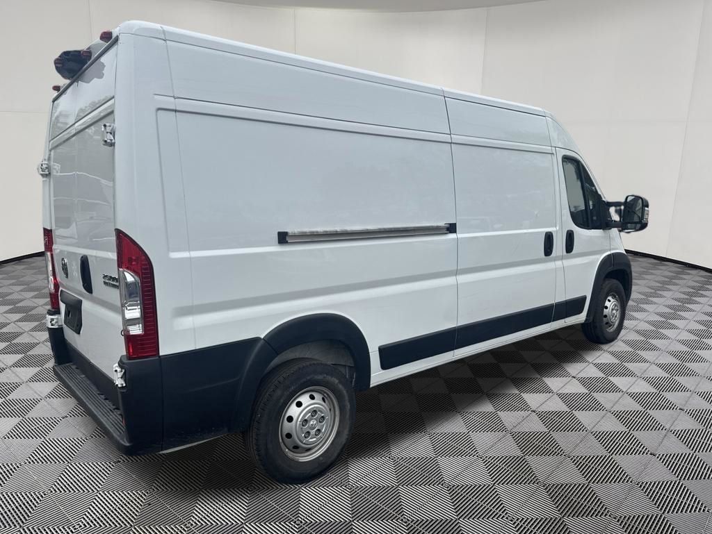 2023 Ram ProMaster 2500 view 5