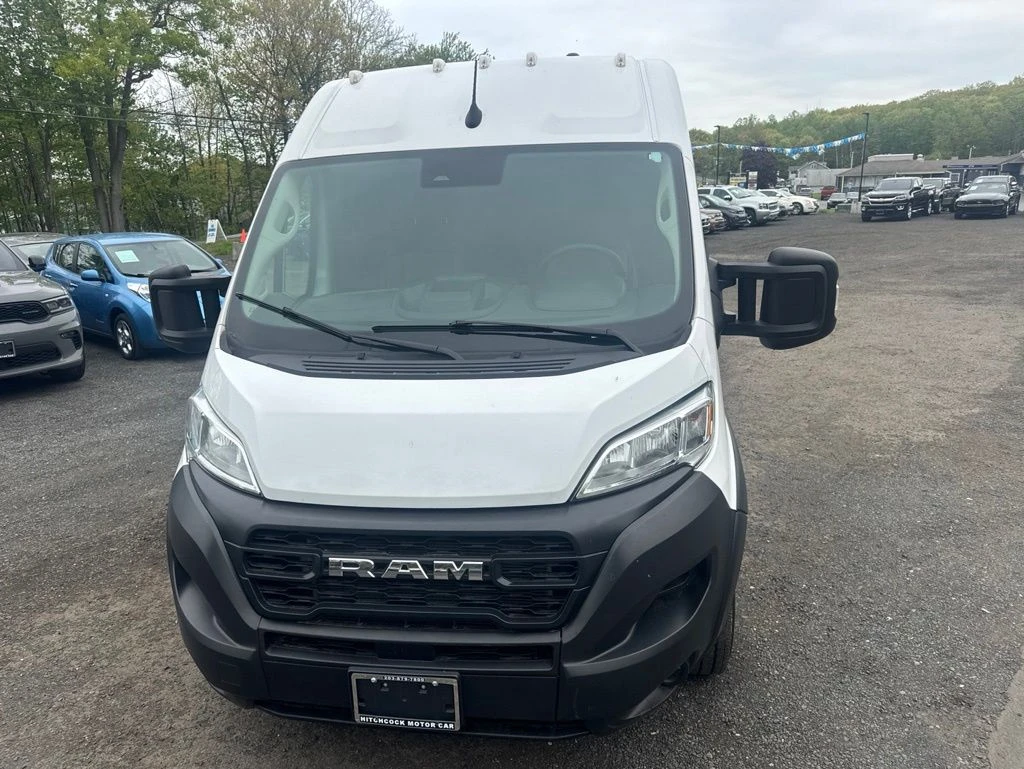 2023 Ram ProMaster 2500 view 3