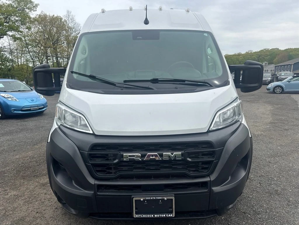 2023 Ram ProMaster 2500 view 4