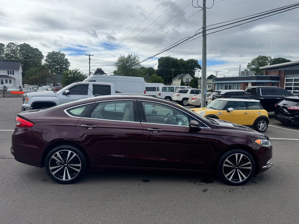 2017 Ford Fusion view 4