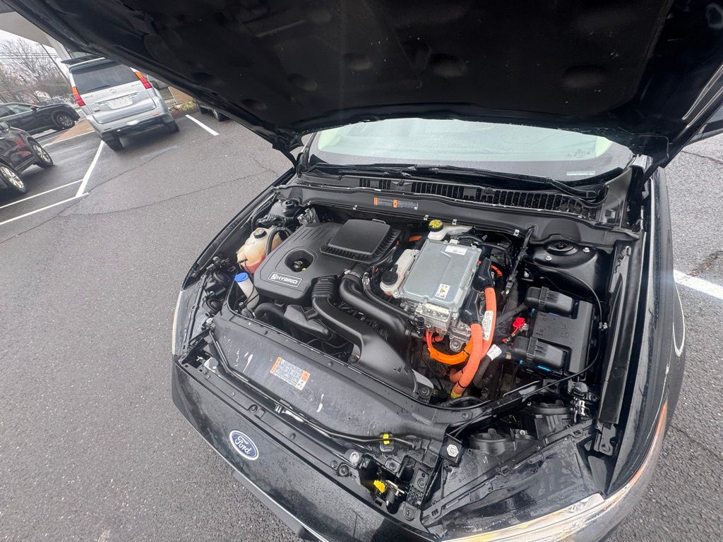 2018 Ford Fusion Hybrid S - Photo 16