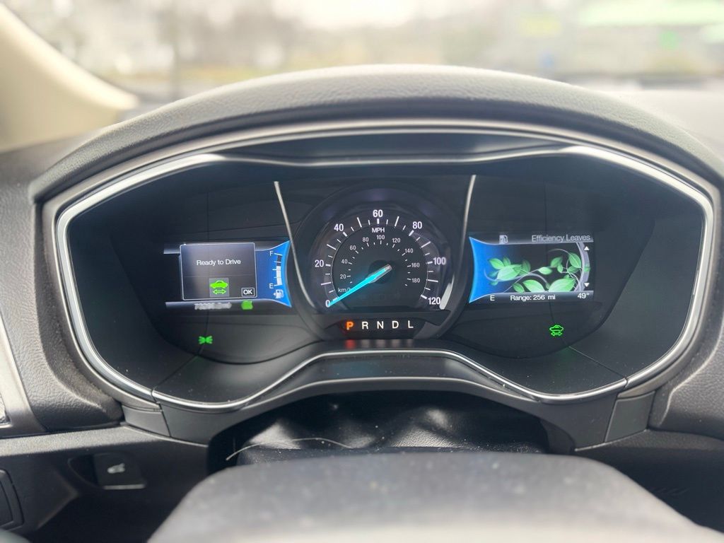 2018 Ford Fusion Hybrid S - Photo 18