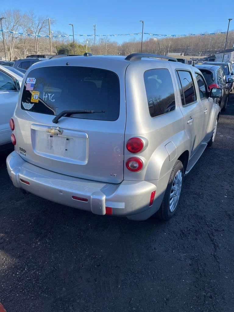 2008 Chevrolet HHR view 2