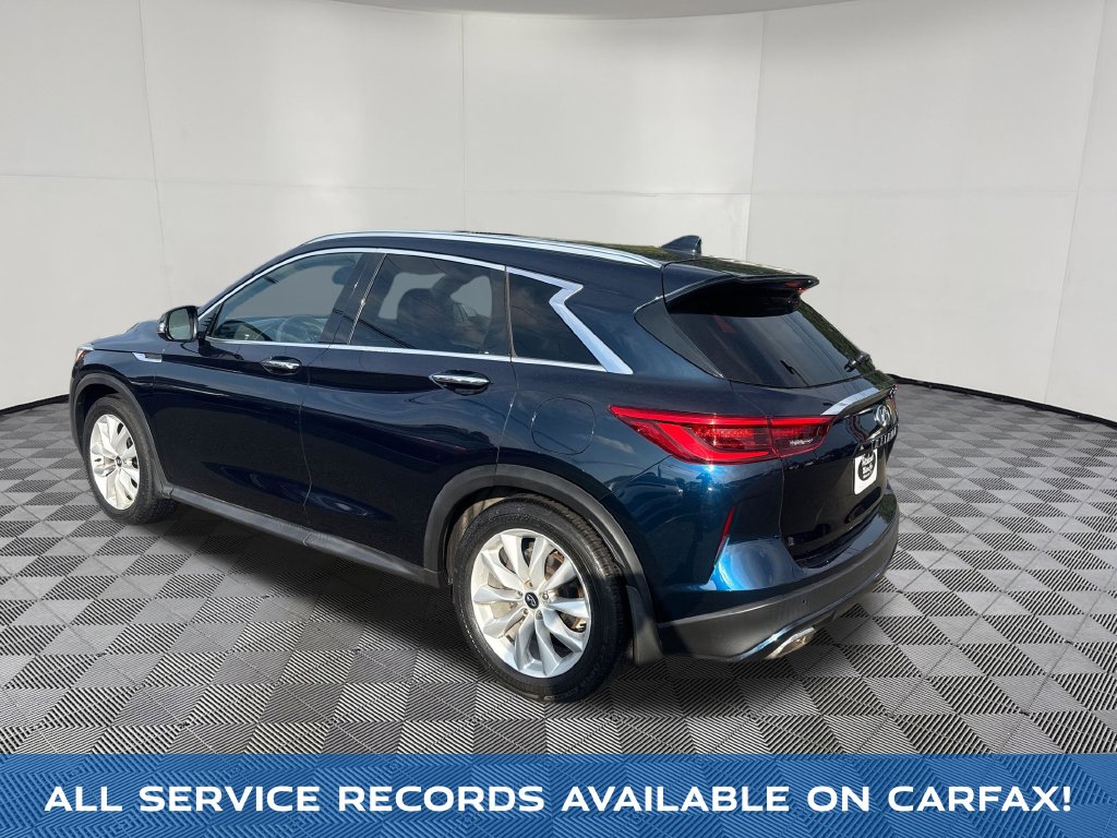 2019 INFINITI QX50 view 4