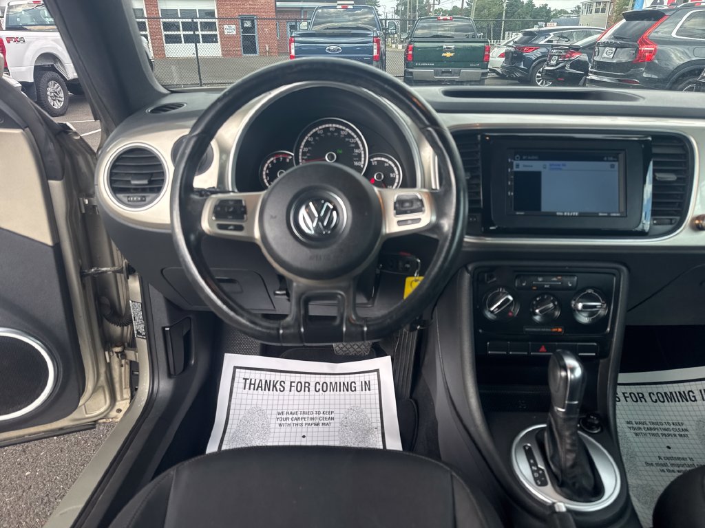 2014 Volkswagen Beetle 14