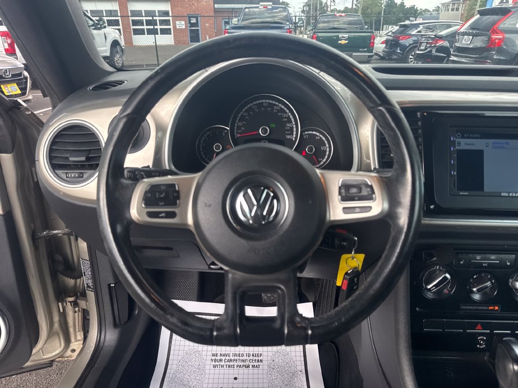 2014 Volkswagen Beetle 15