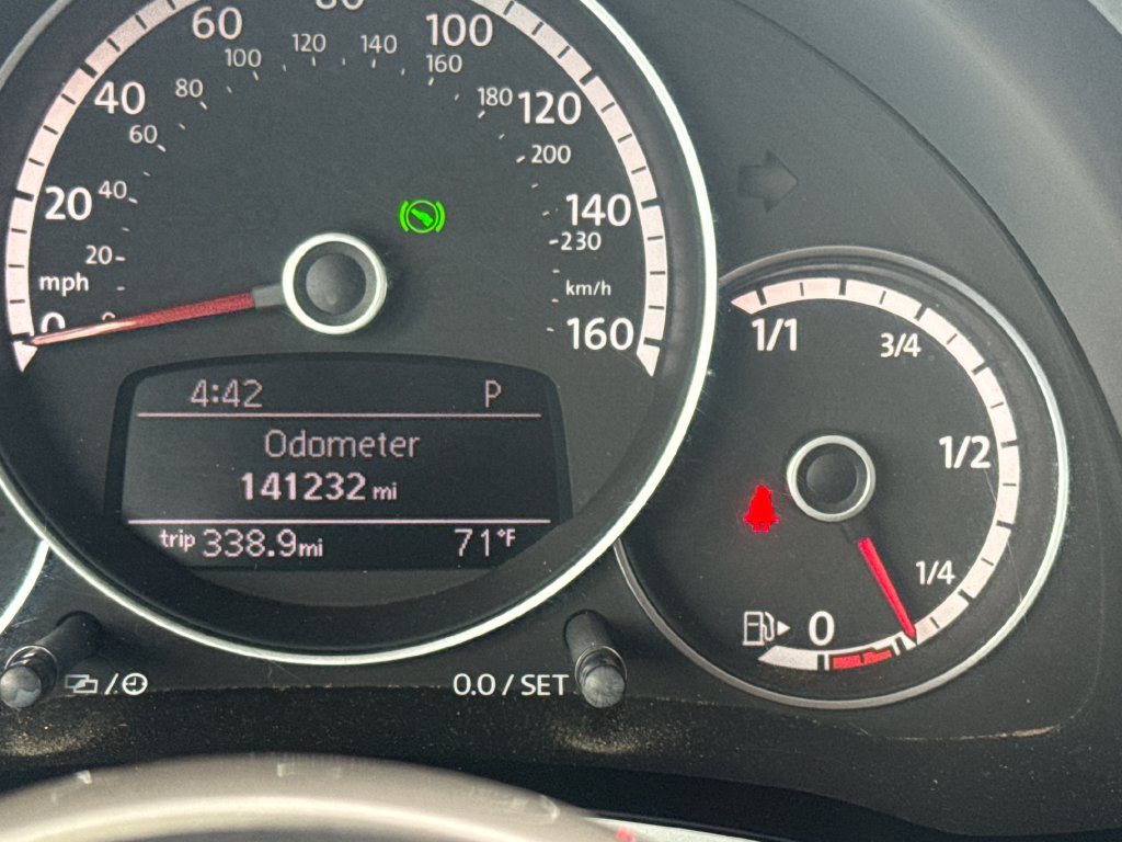 2014 Volkswagen Beetle 17