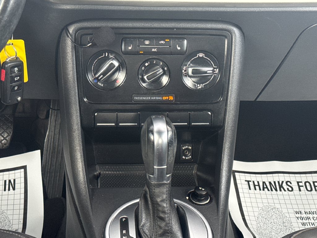 2014 Volkswagen Beetle 19