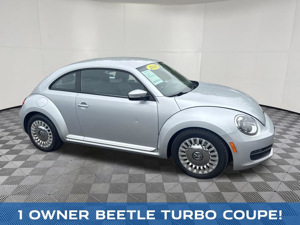2014 Volkswagen Beetle view 2