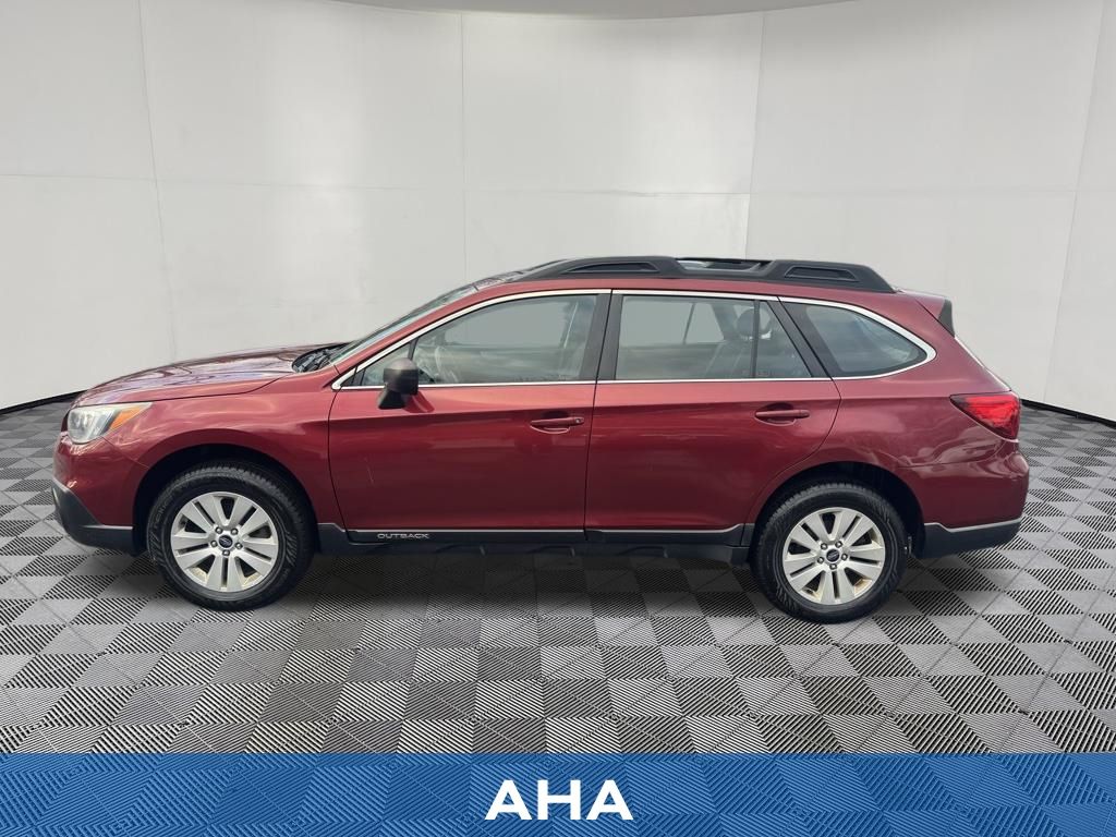 2017 Subaru Outback view 4