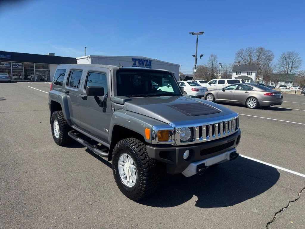 2008 Hummer H3 view 3
