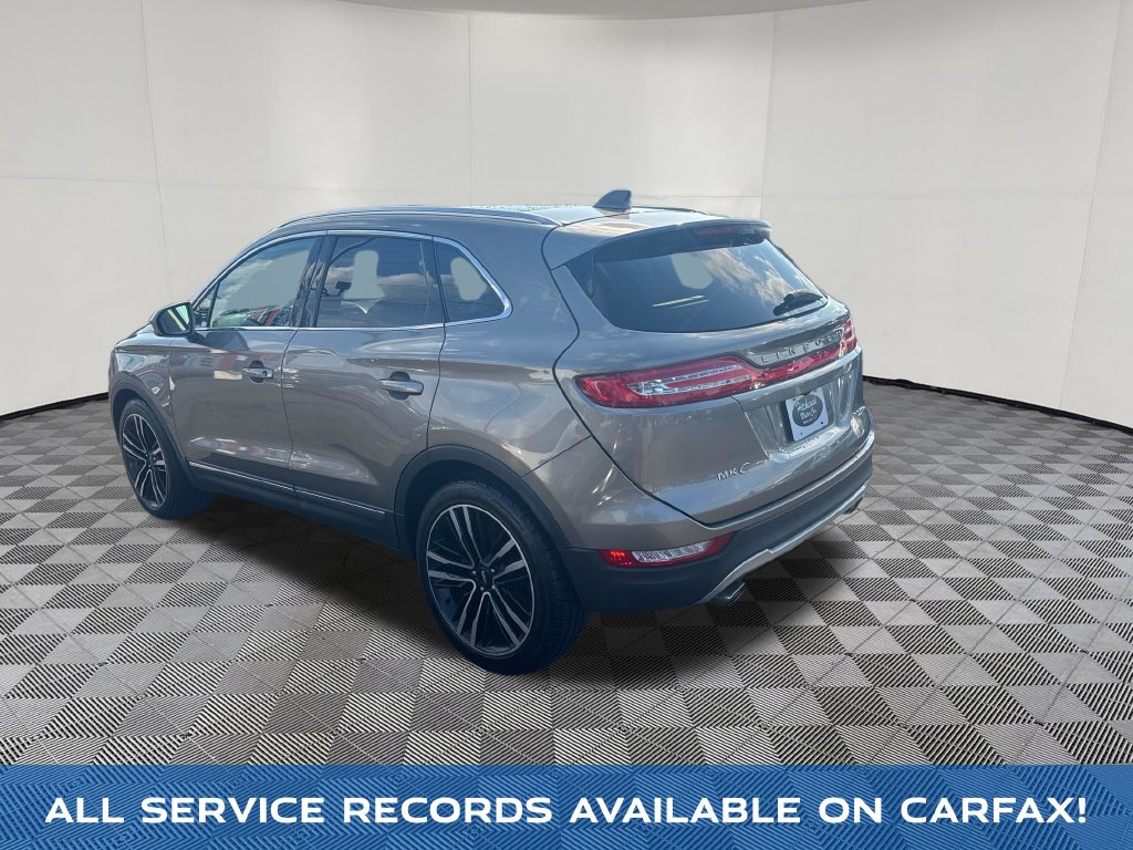 2017 Lincoln MKC view 4