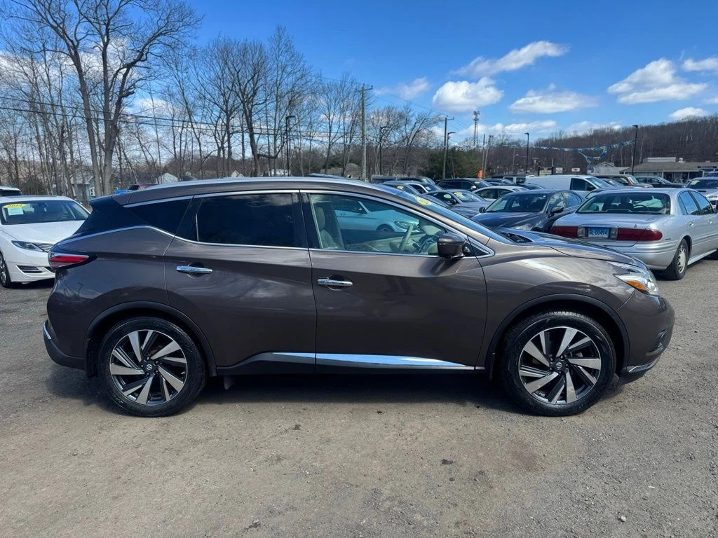 2016 Nissan Murano view 4