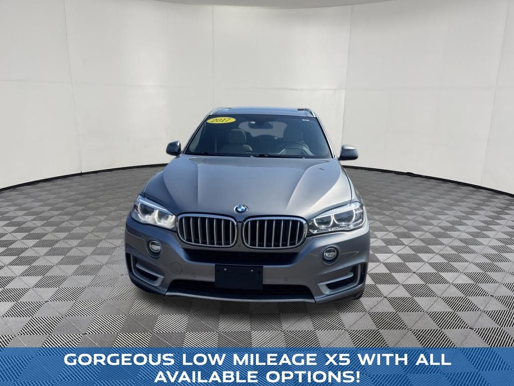 2017 BMW X5 view 2