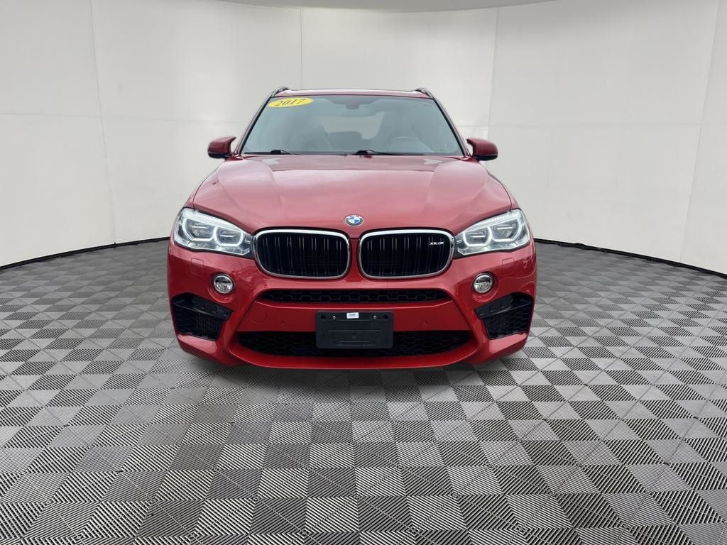 2017 BMW X5 M view 2