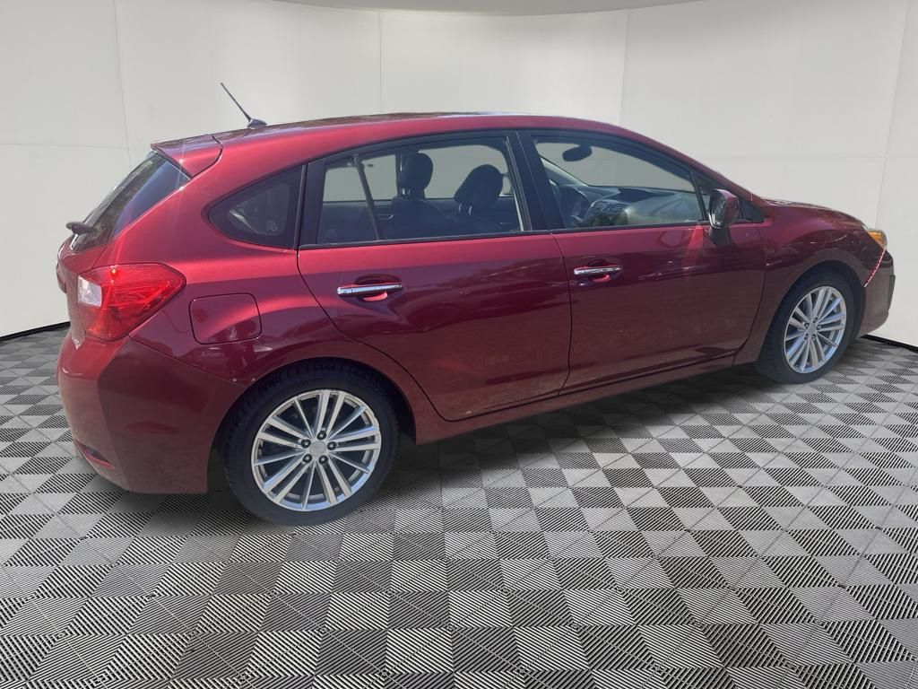 2014 Subaru Impreza view 4