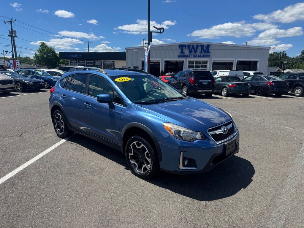 2016 Subaru Crosstrek view 3