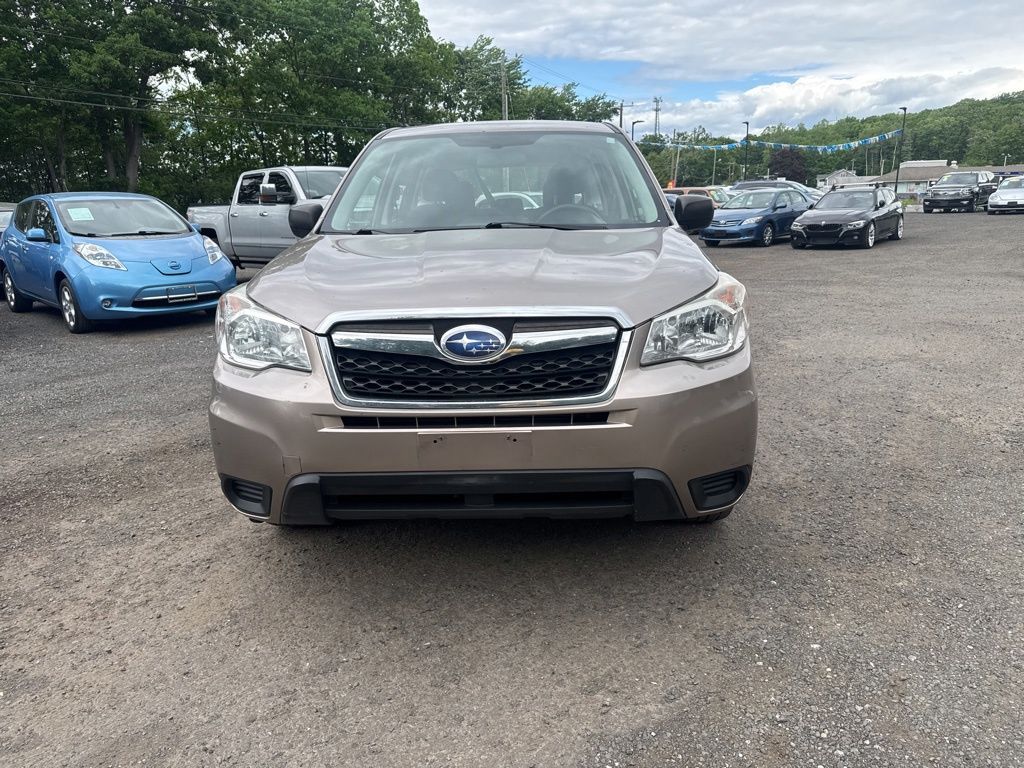 2014 Subaru Forester view 3