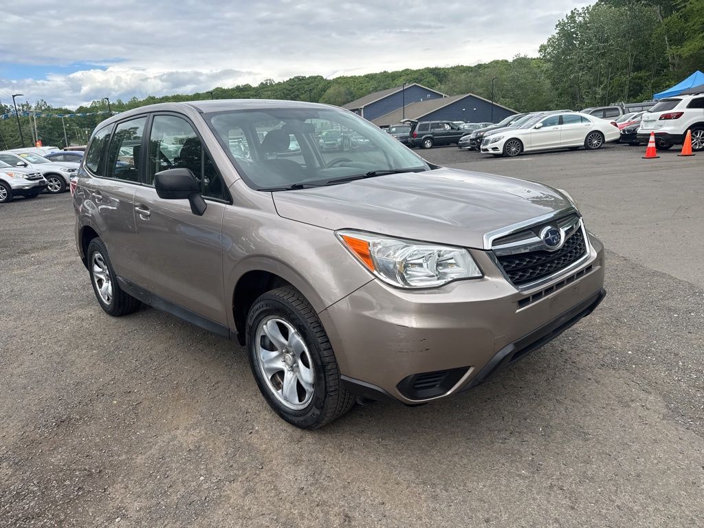 2014 Subaru Forester view 5