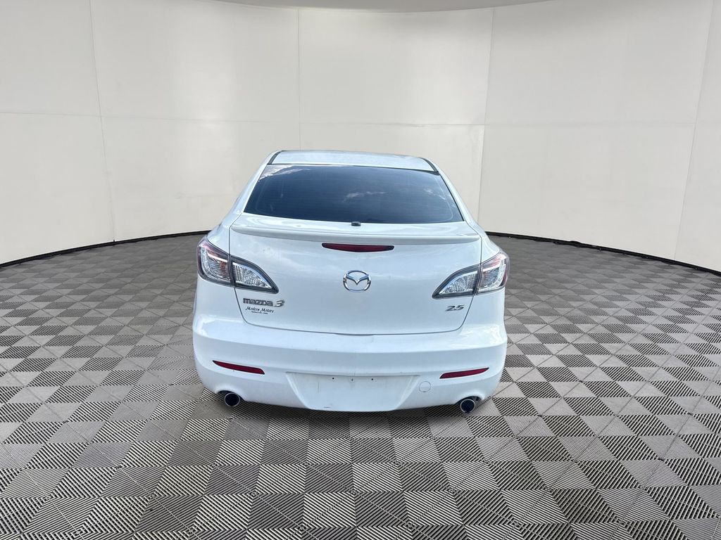 2012 Mazda Mazda3 view 4