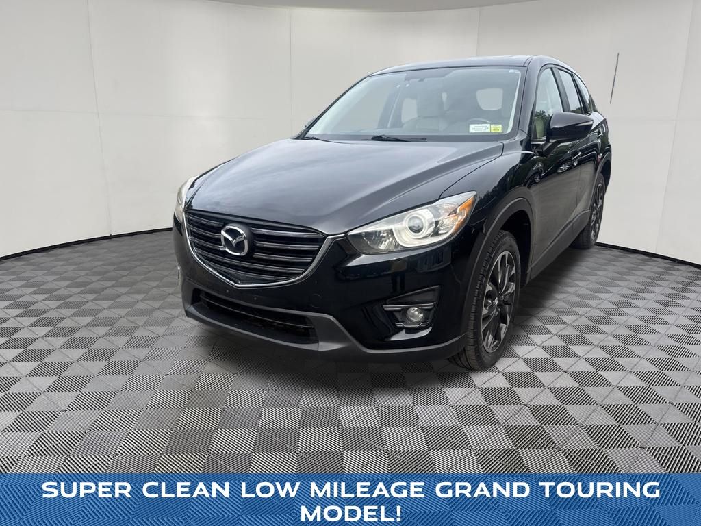 2016 Mazda CX-5 view 2