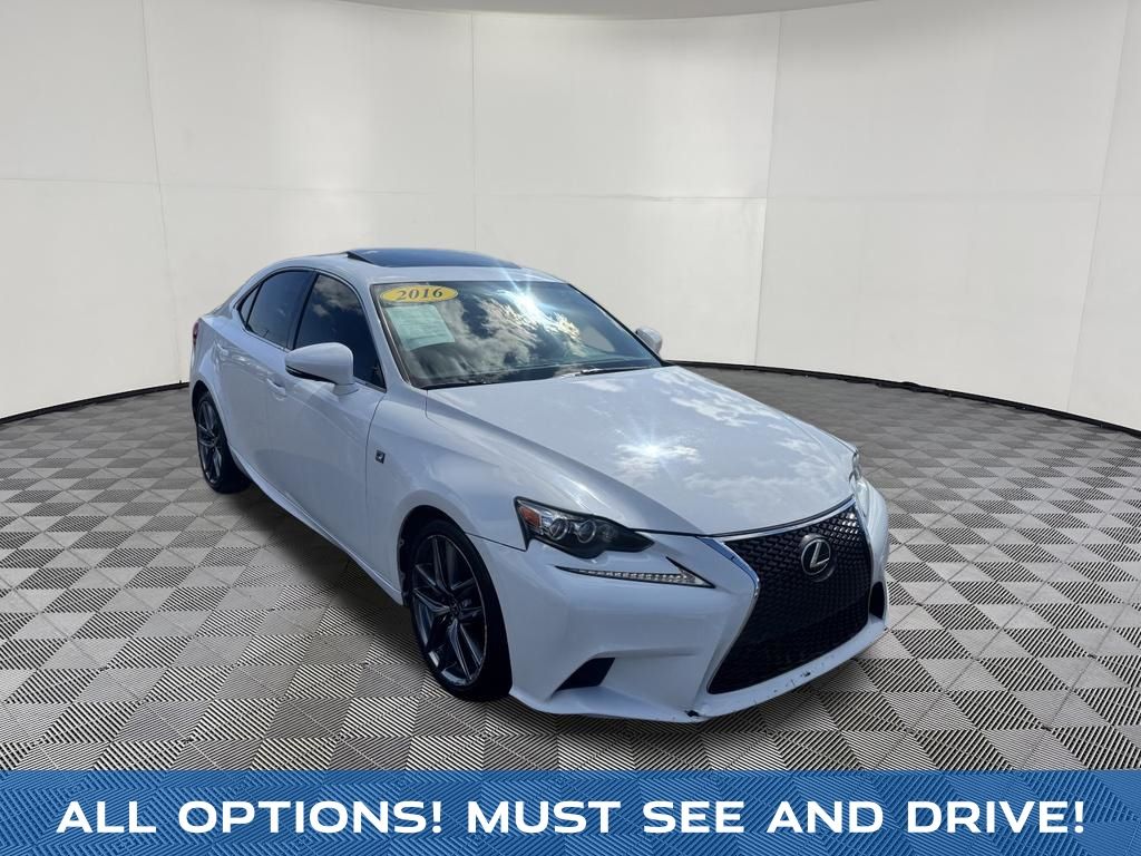 2016 Lexus IS view 3
