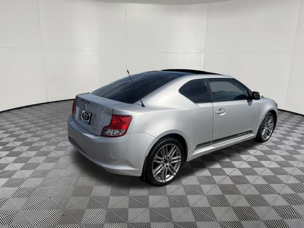 2013 Scion tC view 5