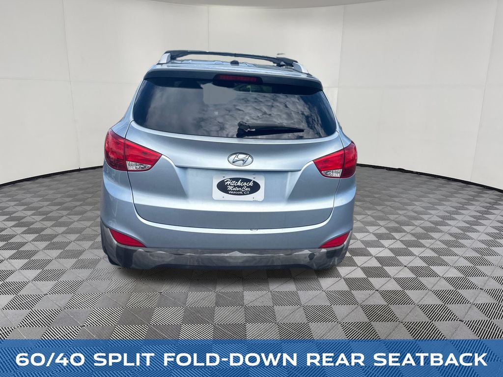 2013 Hyundai Tucson view 4