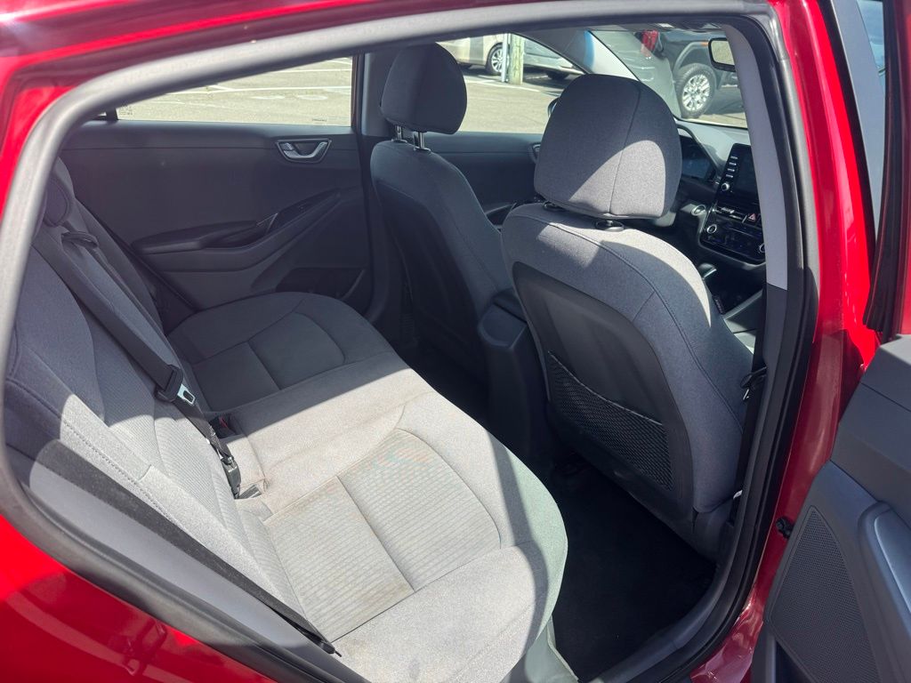 2020 Hyundai IONIQ SEL - Photo 26