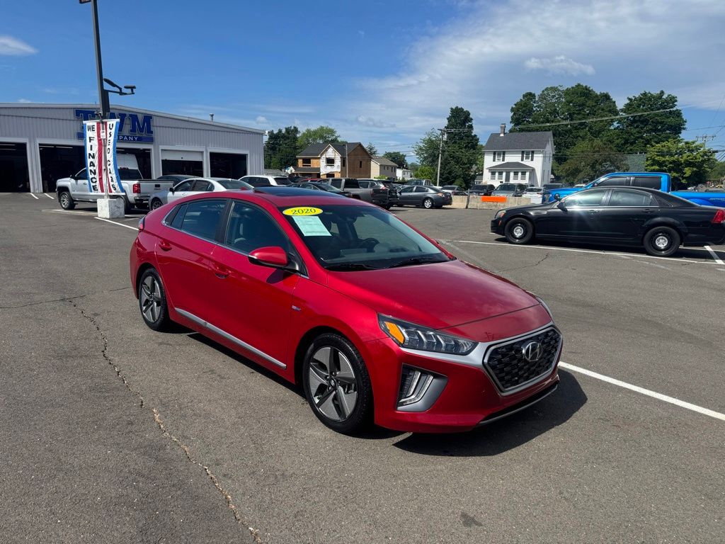2020 Hyundai IONIQ SEL - Photo 3