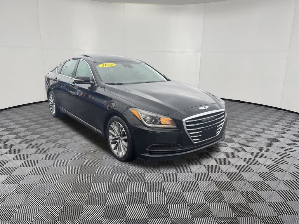 2015 Hyundai Genesis view 3