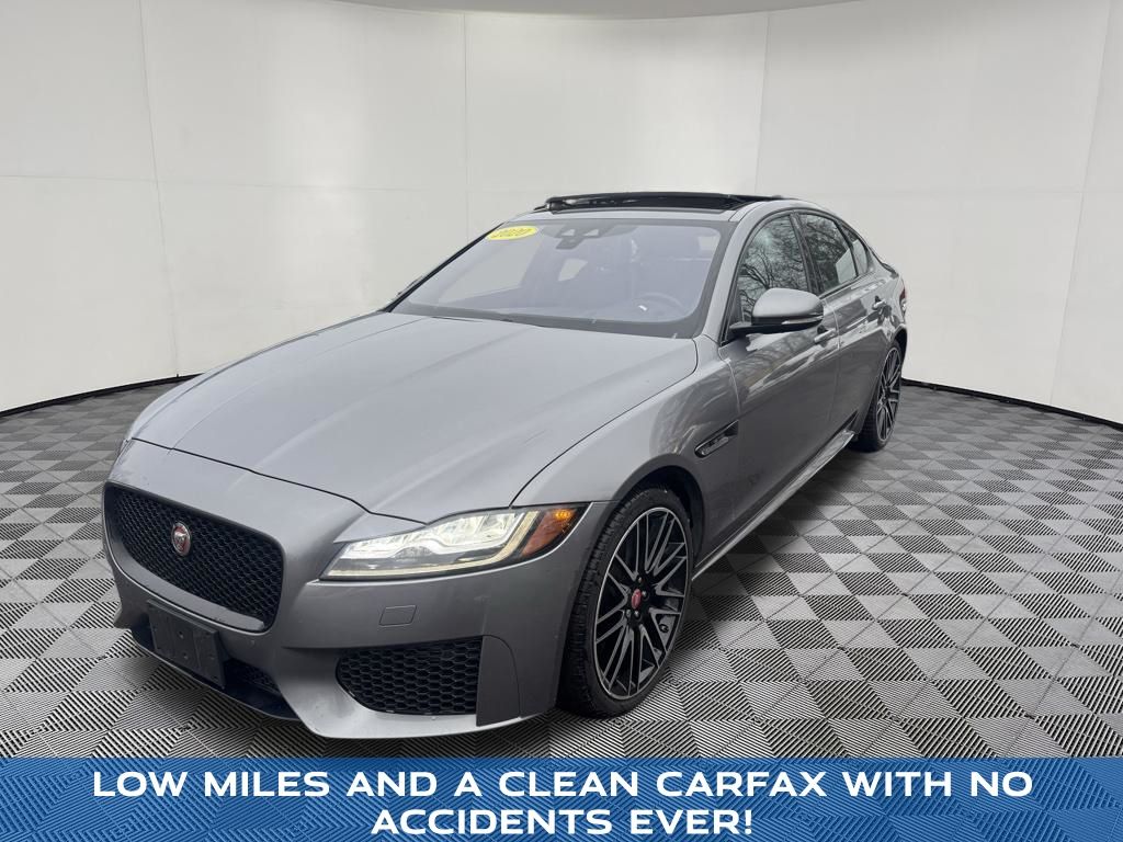 2020 Jaguar XF view 3