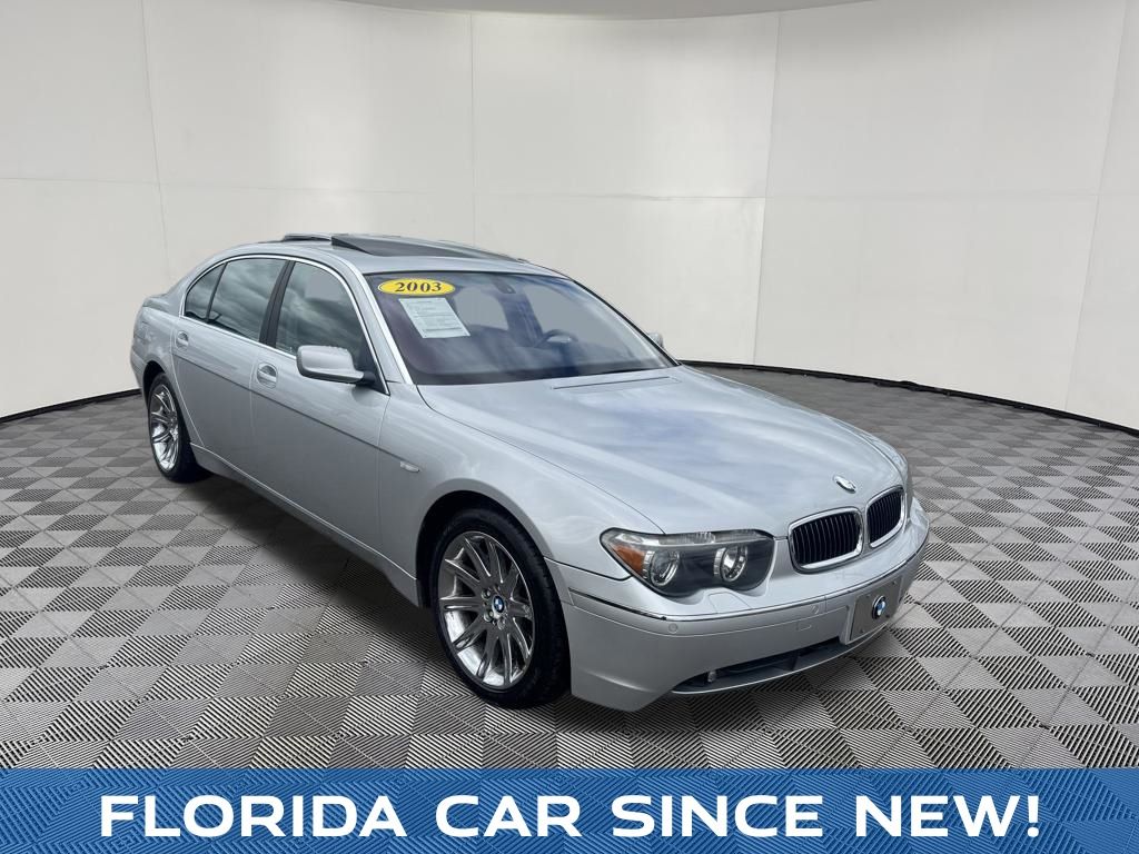 2003 BMW 7 Series view 3
