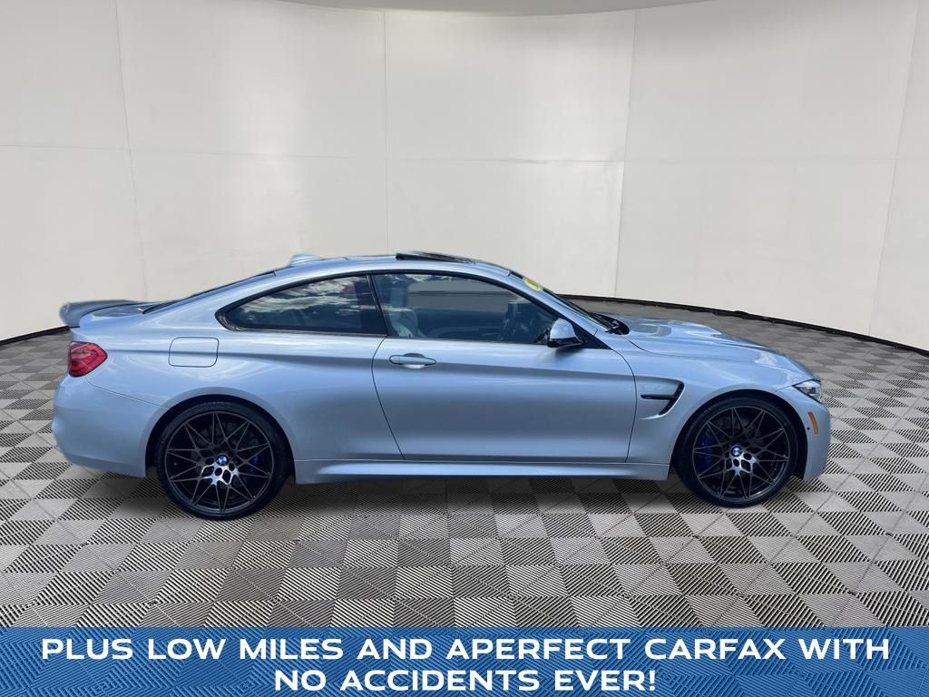 2018 BMW M4 view 4