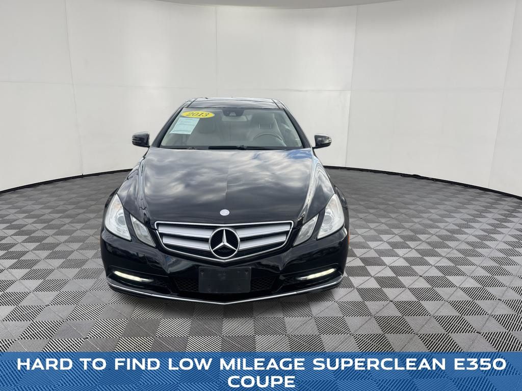 2013 Mercedes-Benz E-Class view 2