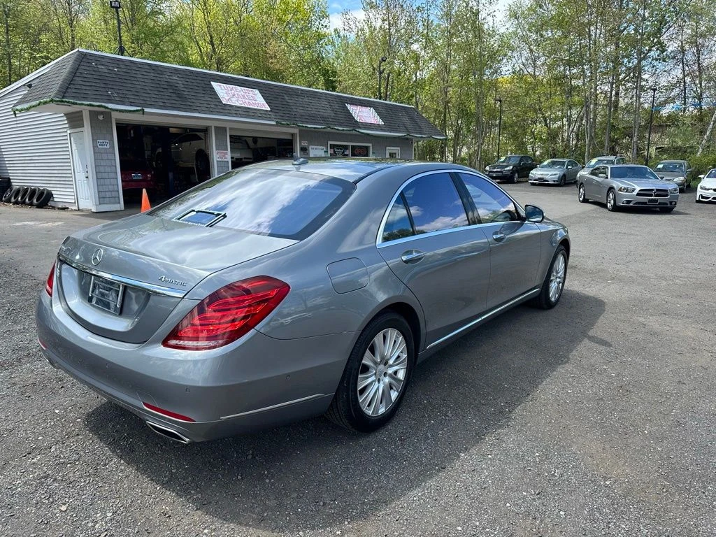 2015 Mercedes-Benz S-Class view 4
