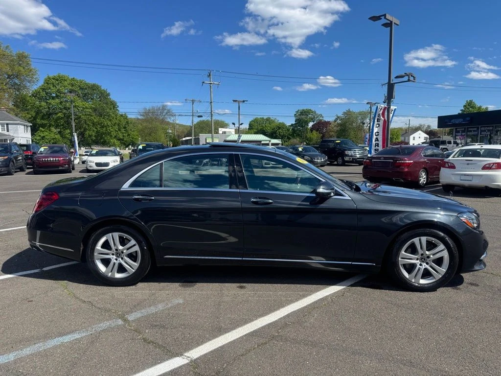 2018 Mercedes-Benz S-Class view 4