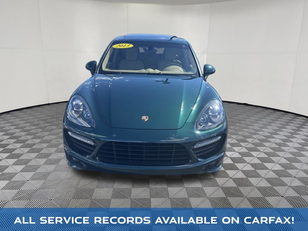 2013 Porsche Cayenne view 2