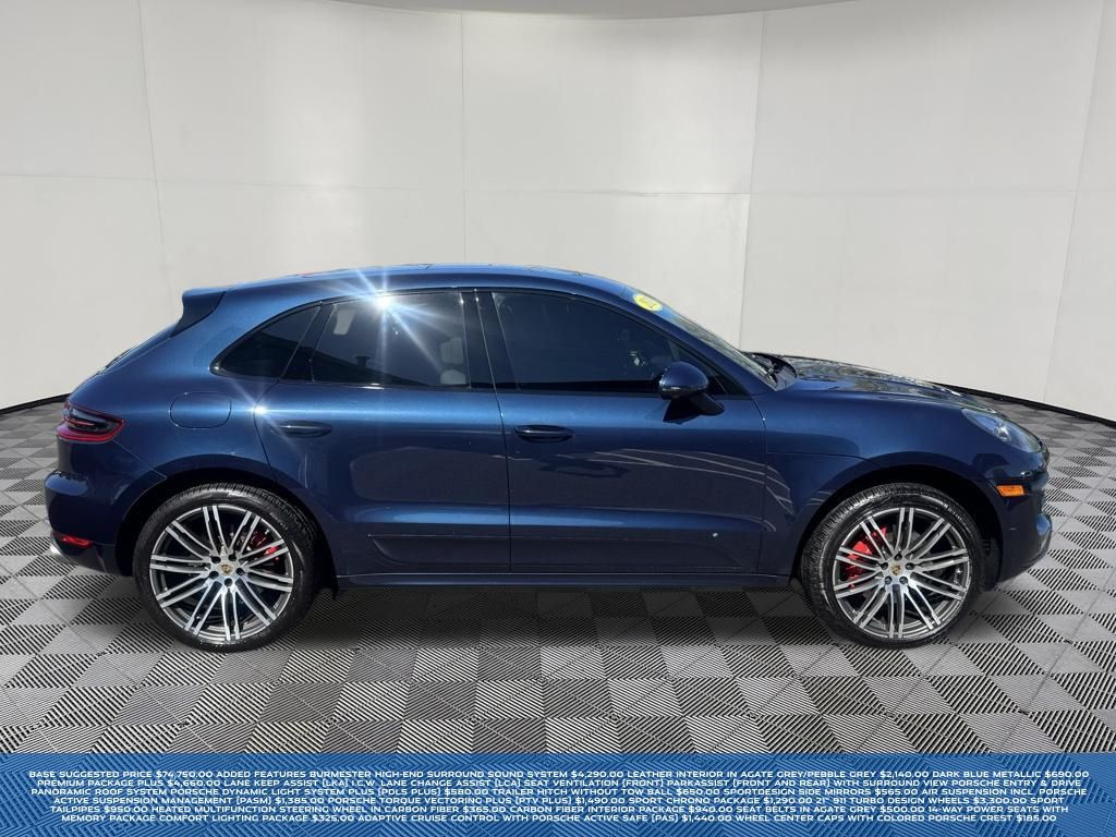 2016 Porsche Macan view 4