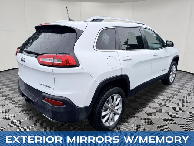 2016 Jeep Cherokee view 5
