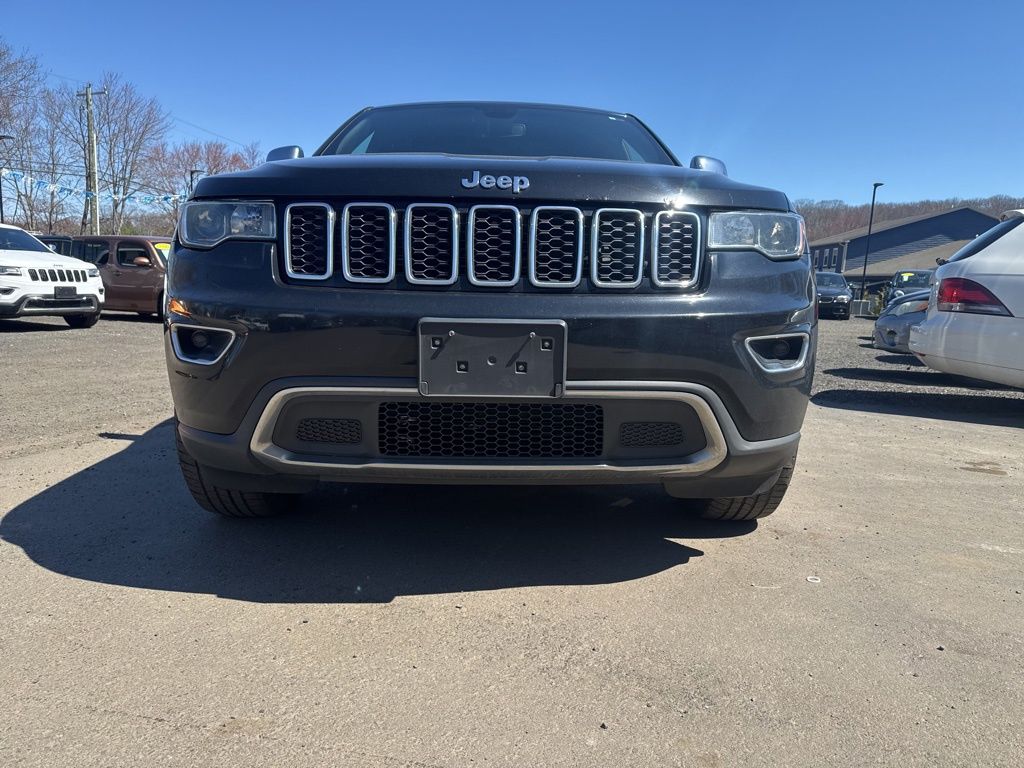 2019 Jeep Grand Cherokee view 4