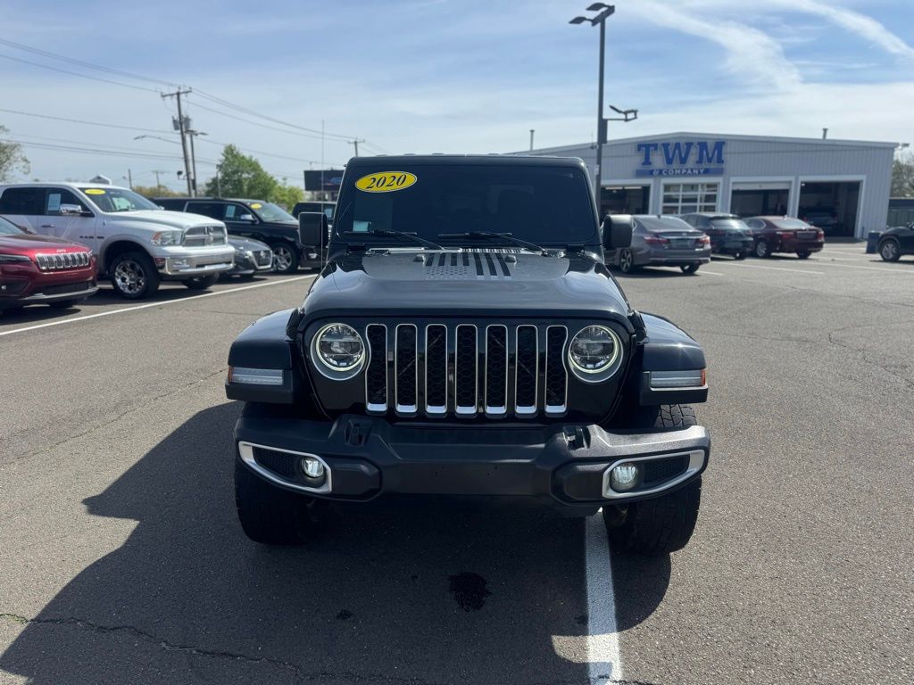 2020 Jeep Gladiator view 2